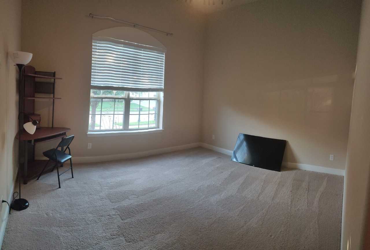 2528 Las Palmas Ln - Photo 3 of 8