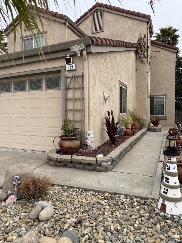 139 Seal Ct - Photo 2 of 24