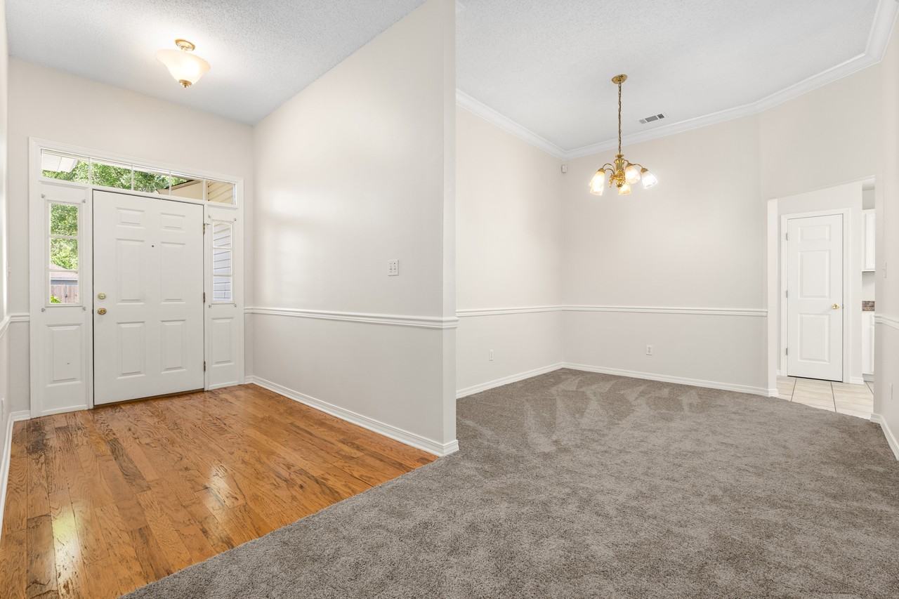 2121 Willow Oak Dr - Photo 2 of 4