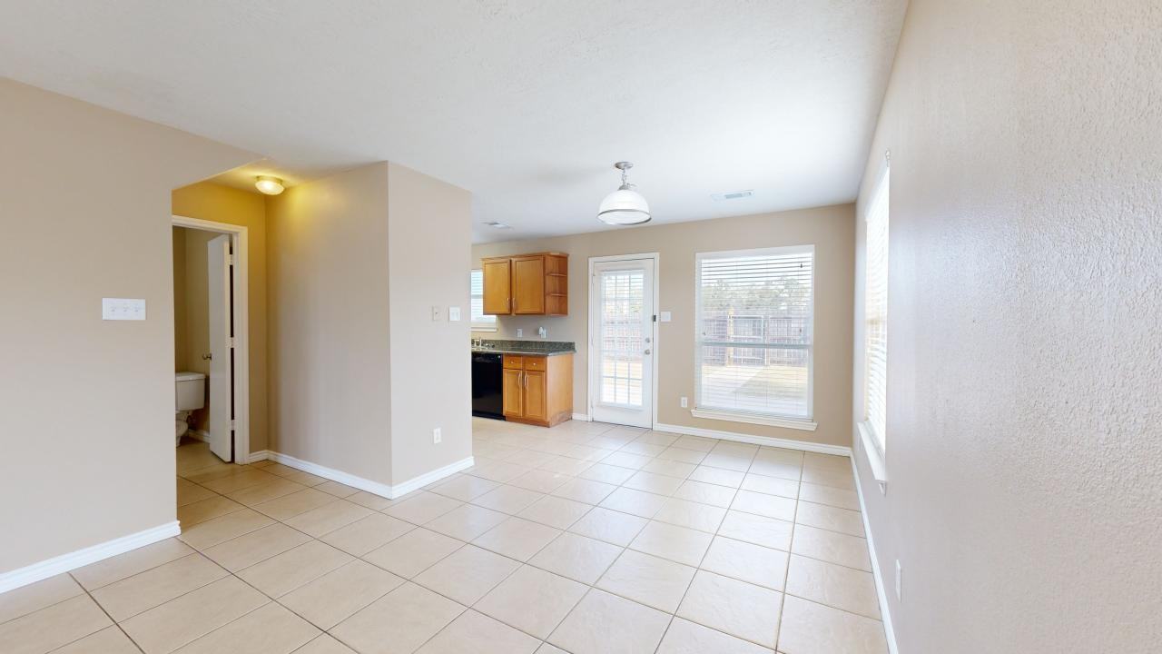 4023 Southern Trace Dr - Photo 4 of 31