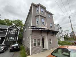 featured image of 690 Lawrence St #1