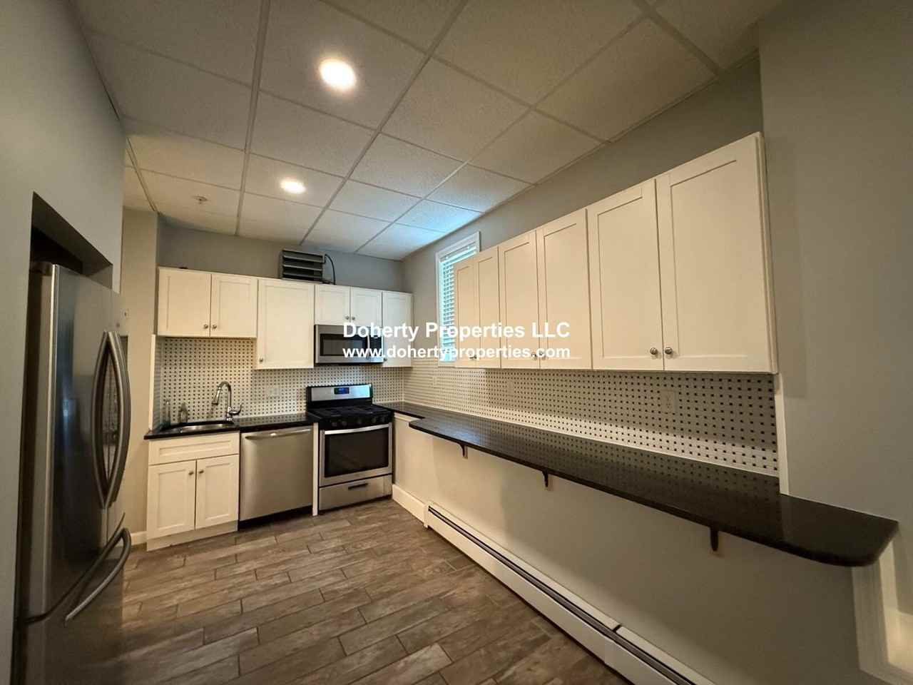 690 Lawrence St #1 - Photo 7 of 15