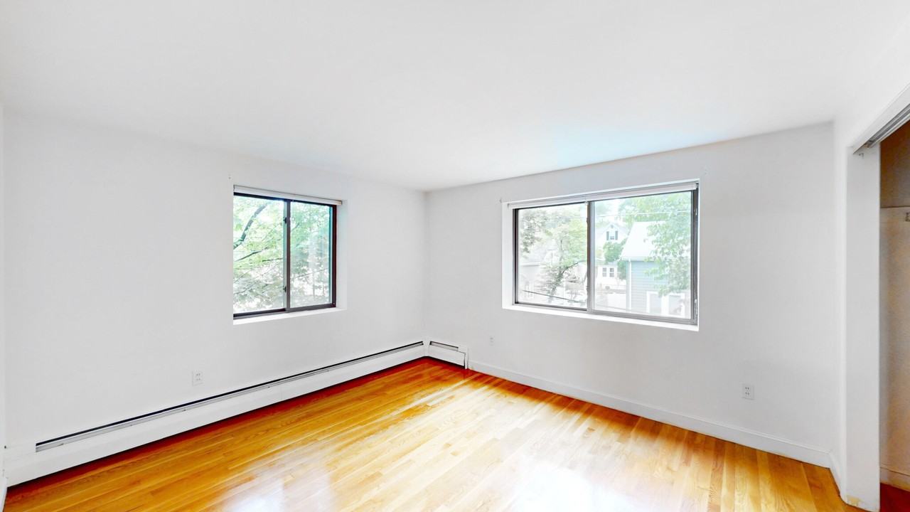 191 W Wyoming Ave #11 - Photo 7 of 16