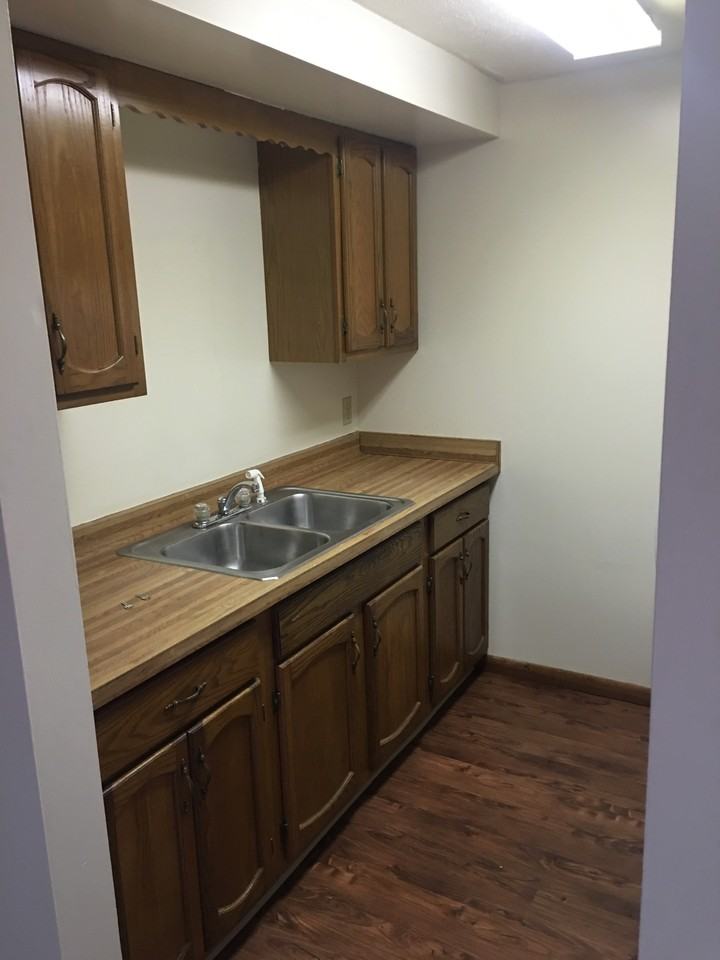 Pebble Beach Apartments - Photo 2 of 11