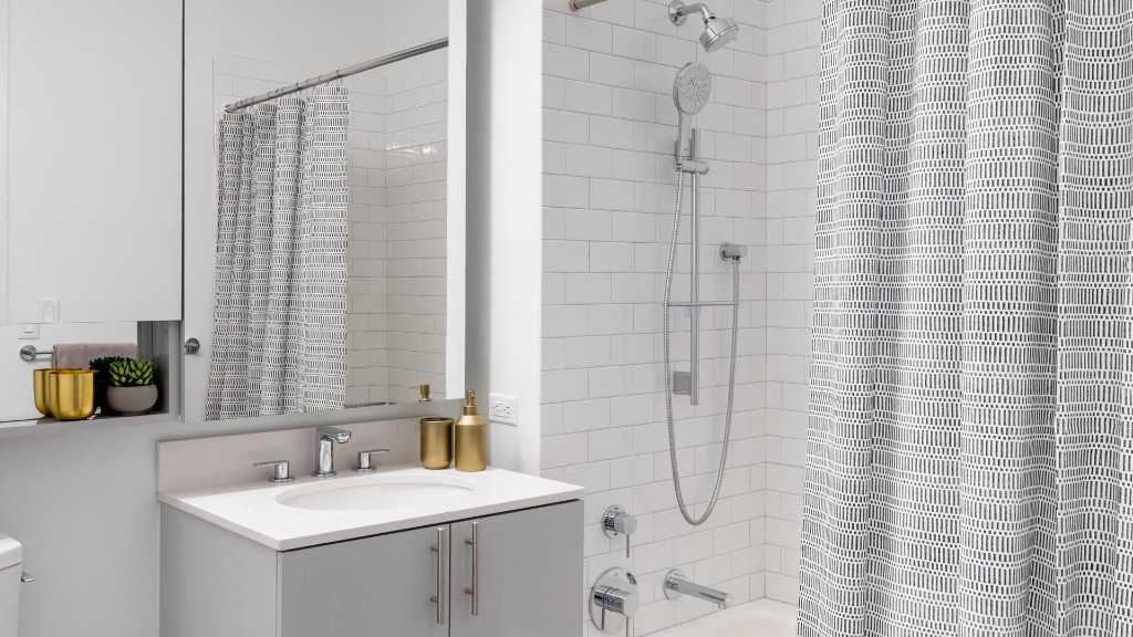 Dean St #2206 - Photo 3 of 8