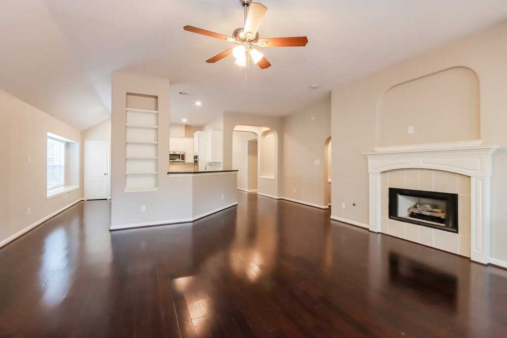 1110 Bringewood Chase Dr - Photo 4 of 16