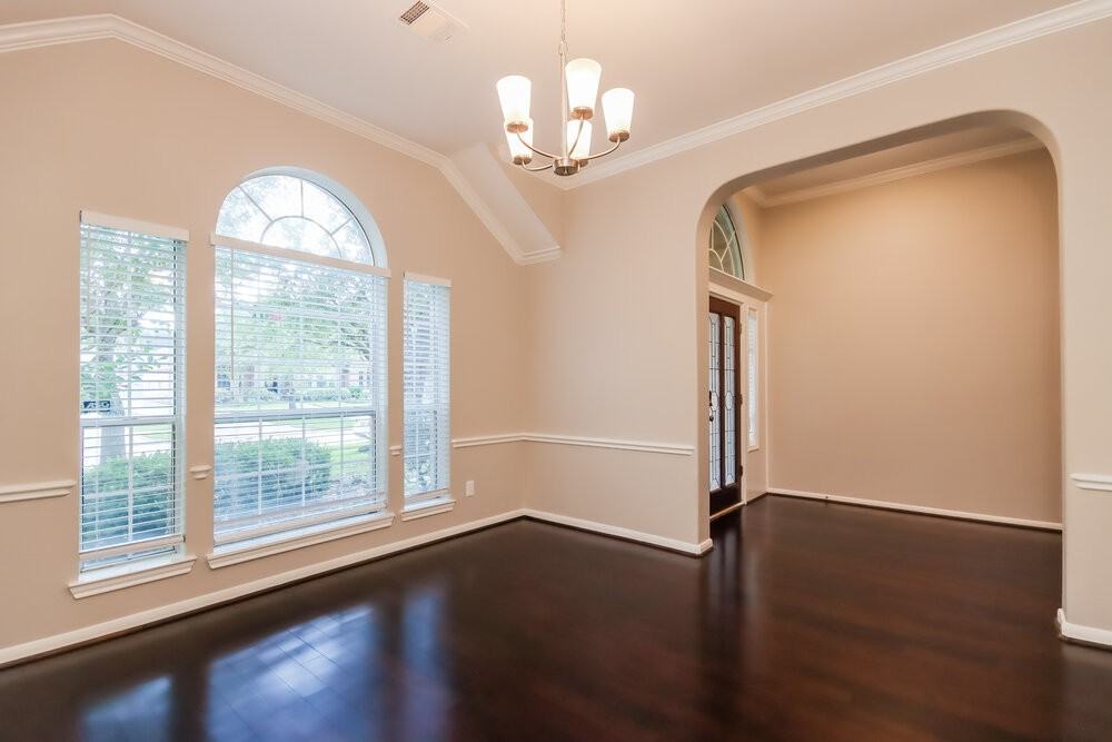 1110 Bringewood Chase Dr - Photo 5 of 16