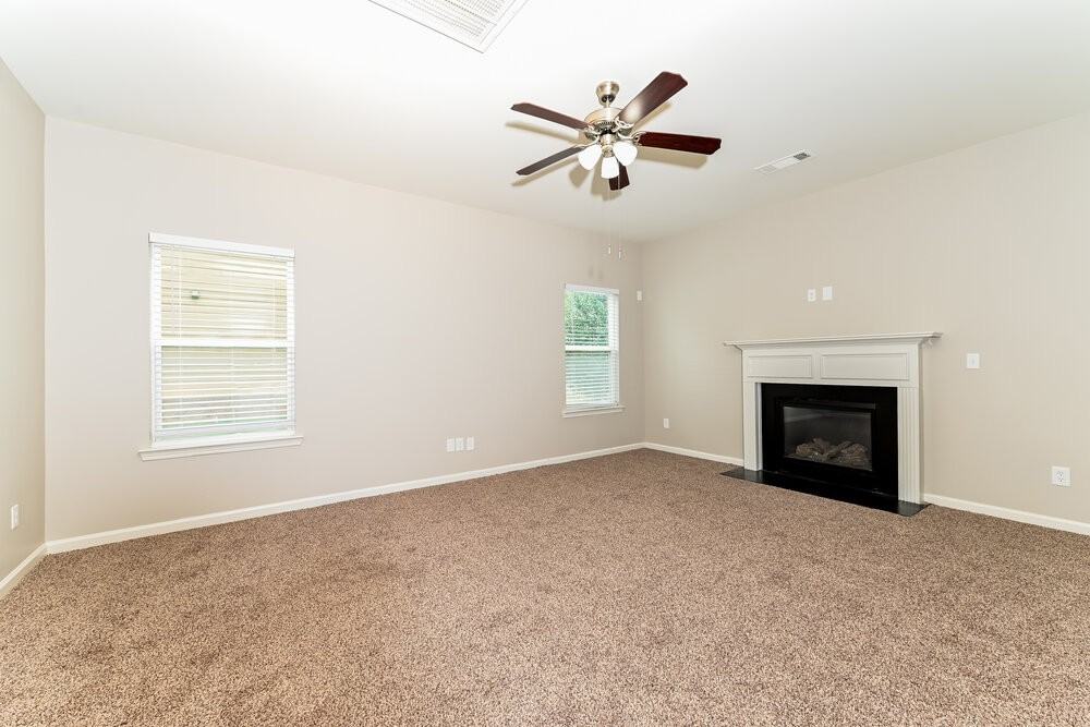221 Christopher Michael Ln - Photo 4 of 17