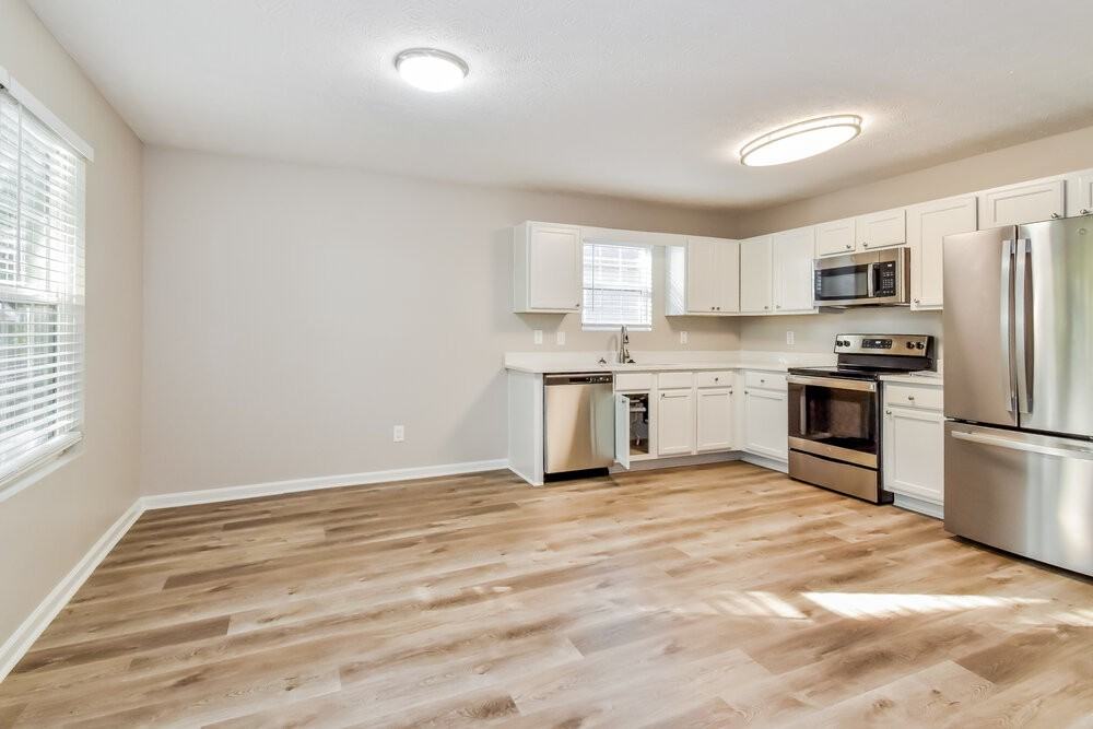 10976 Big Sky Dr - Photo 4 of 16