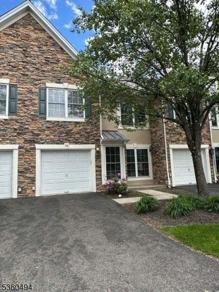 35 Magnolia Way #35 - Photo 2 of 41