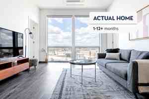 featured image of 2340 North California Avenue #372