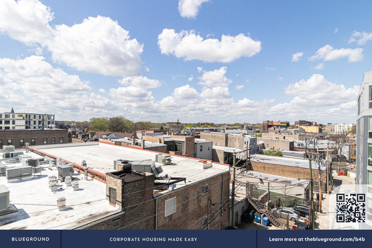 2340 North California Avenue - Photo 6 of 39