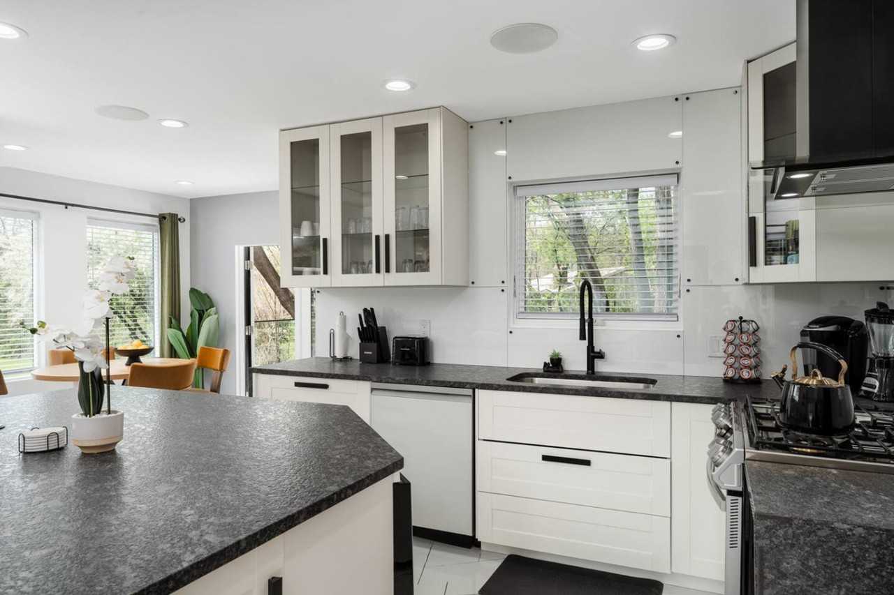 4016 Eaton Dr #1232695P - Photo 6 of 50