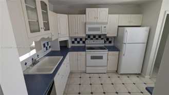 8051 Southgate Blvd #J12 - Photo 1 of 1