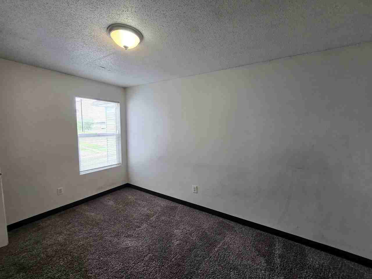 60 Miller Ave Sw #12 - Photo 6 of 26