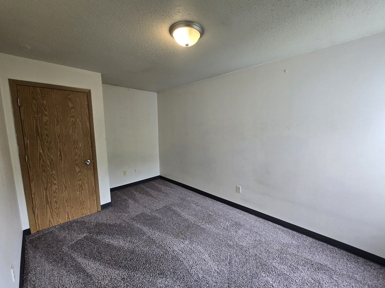 60 Miller Ave Sw #12 - Photo 7 of 26