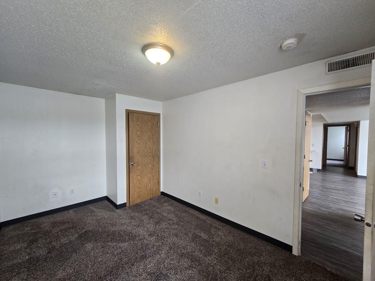 60 Miller Ave Sw #12 - Photo 7 of 26