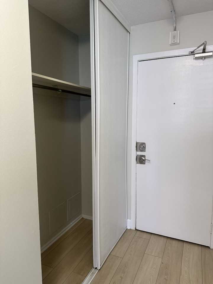 80 Rue Pearson #300 - Photo 3 of 10