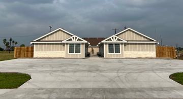 featured image of 2120 Southridge Ave #F