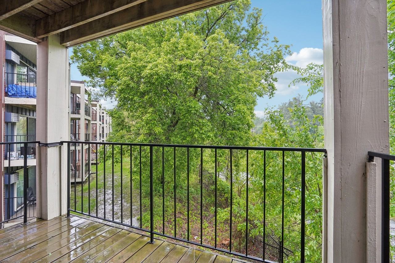 89 Century Ave - Photo 6 of 50