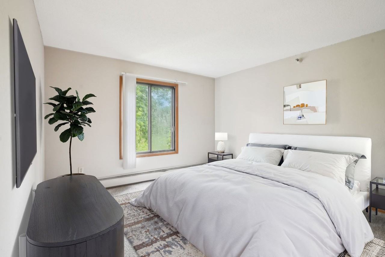 89 Century Ave - Photo 7 of 50