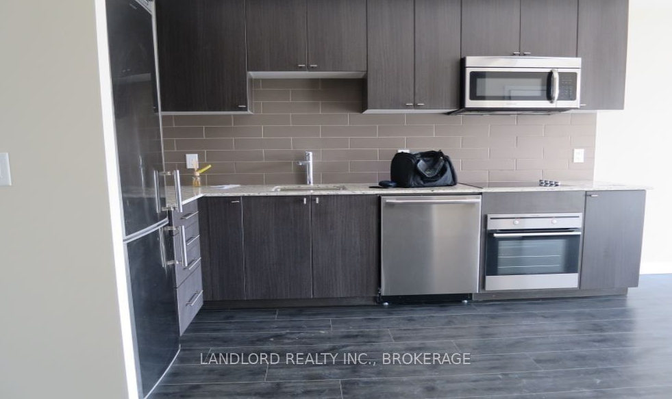 18 Rean Dr #U304 - Photo 2 of 16