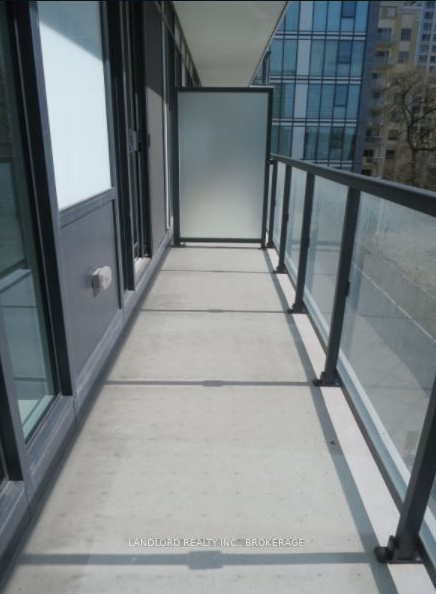 18 Rean Dr #U304 - Photo 5 of 16