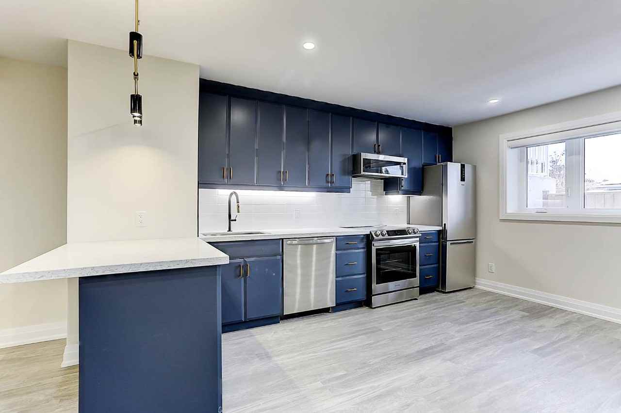 2071 Keele St - Photo 2 of 28