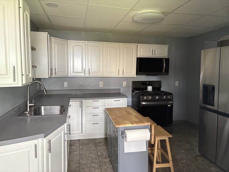 413 Stephenson St #B - Photo 3 of 13