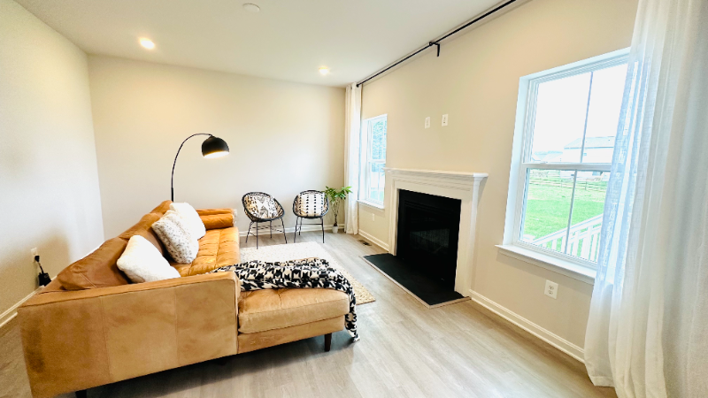 4740 Canterbury Rd - Photo 3 of 29