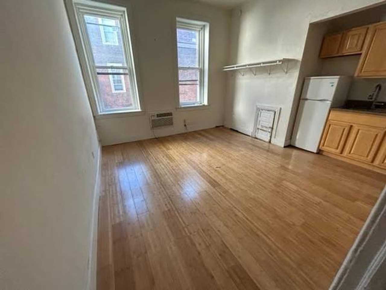501 North 35th Street - Photo 2 of 30