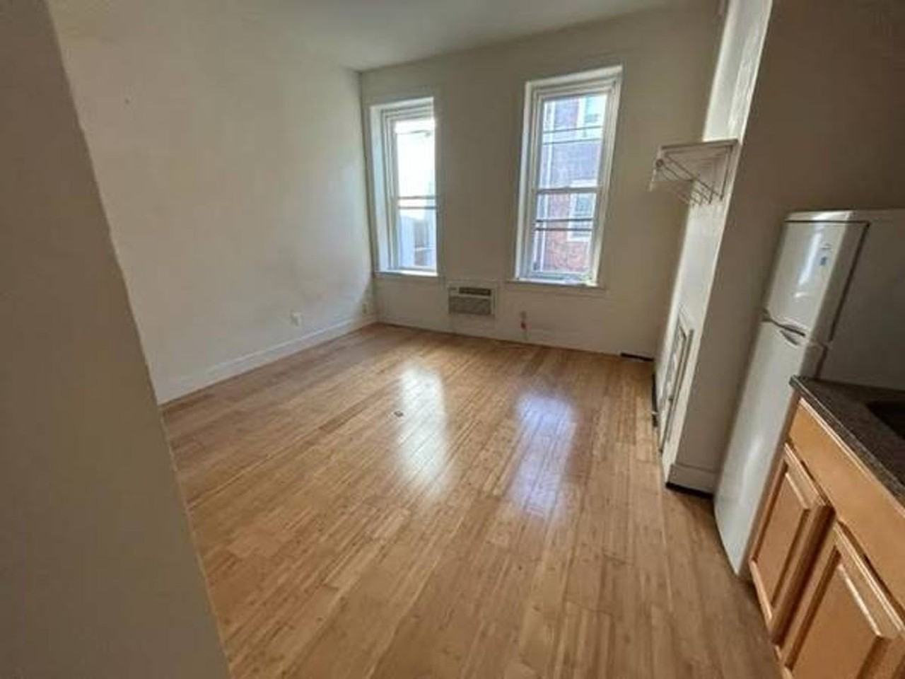 501 North 35th Street - Photo 4 of 30