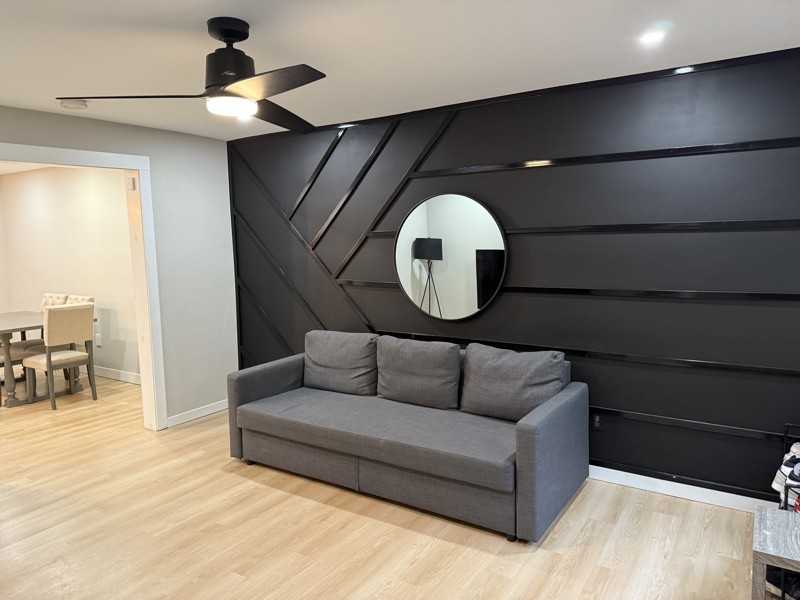 3050 Grantley Ave - Photo 3 of 13