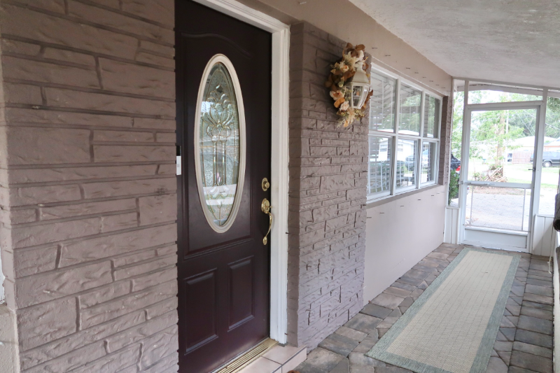 4571 Beacon Dr - Photo 2 of 20