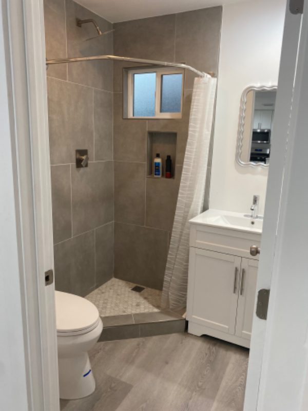 1116 S Exmoor Ave - Photo 3 of 7