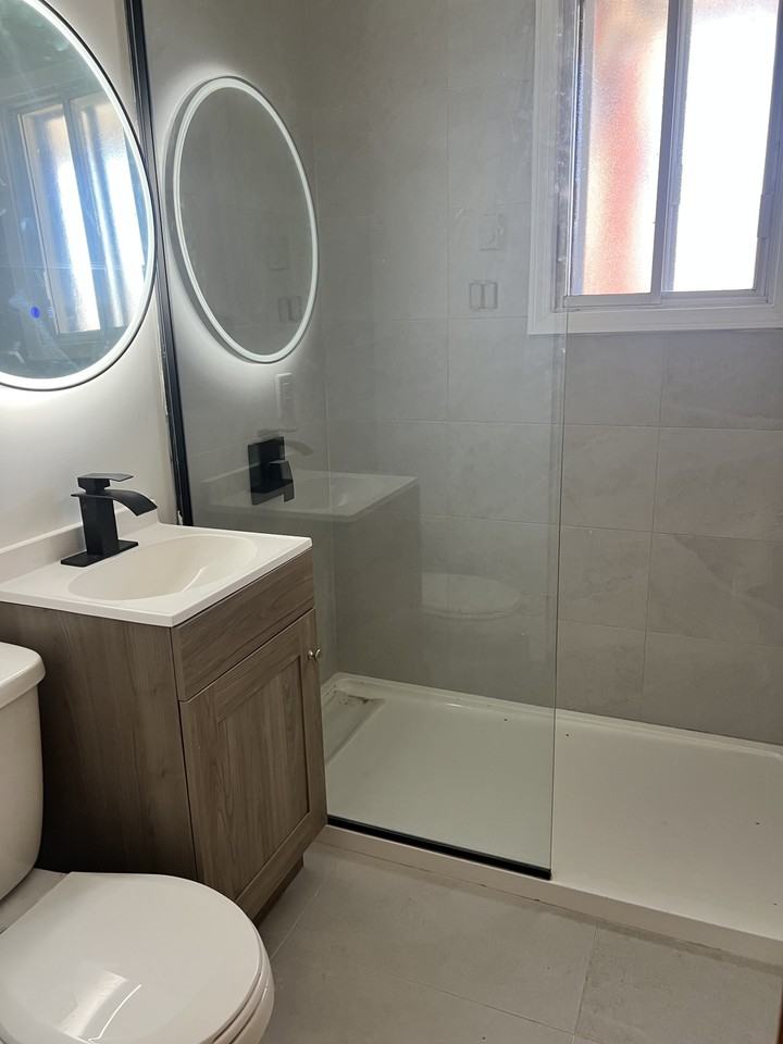 2095 Avenue de Clifton #2 - Photo 3 of 6