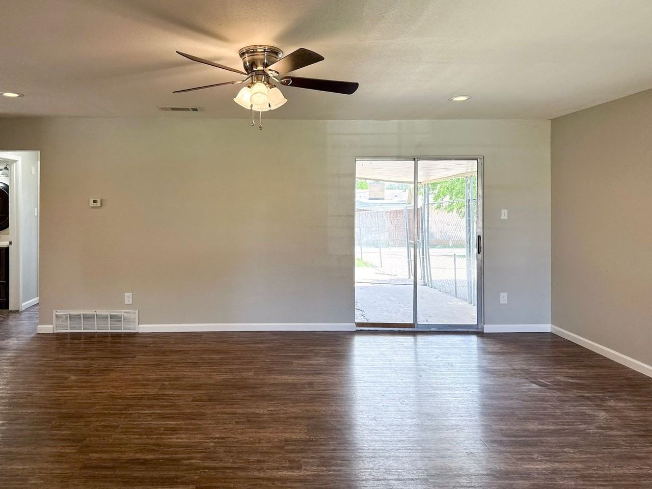 52083 Finley Rd - Photo 3 of 24