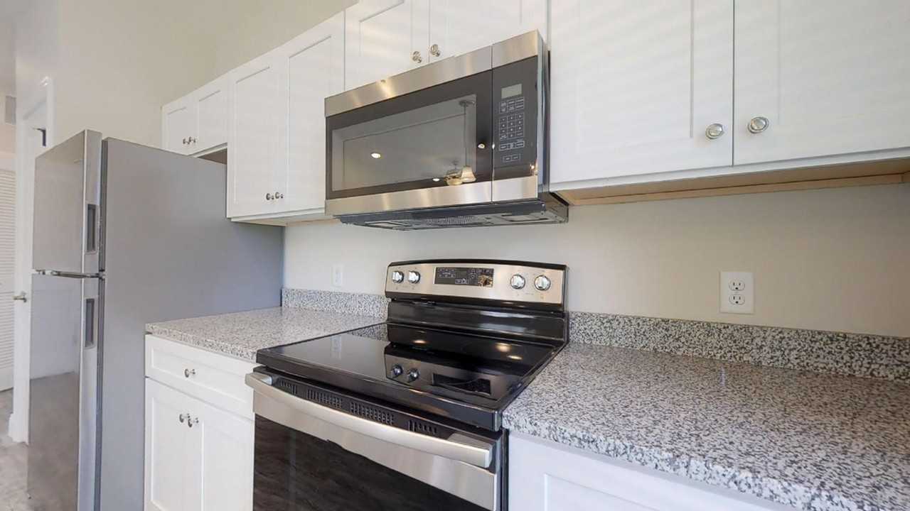 309 W Washington - Photo 5 of 41