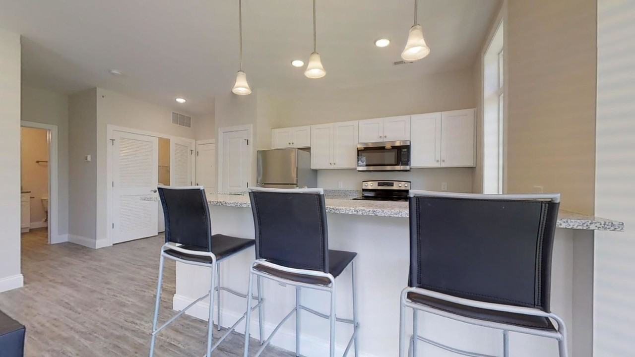 309 W Washington - Photo 7 of 41