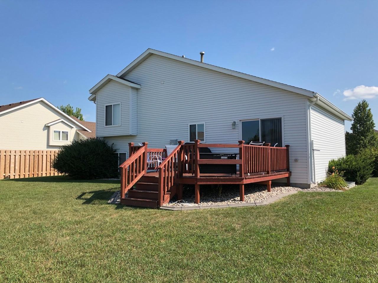 3413 45th Ave S - Photo 2 of 16