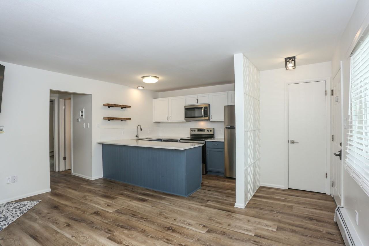 412 S Main St #223 - Photo 5 of 15