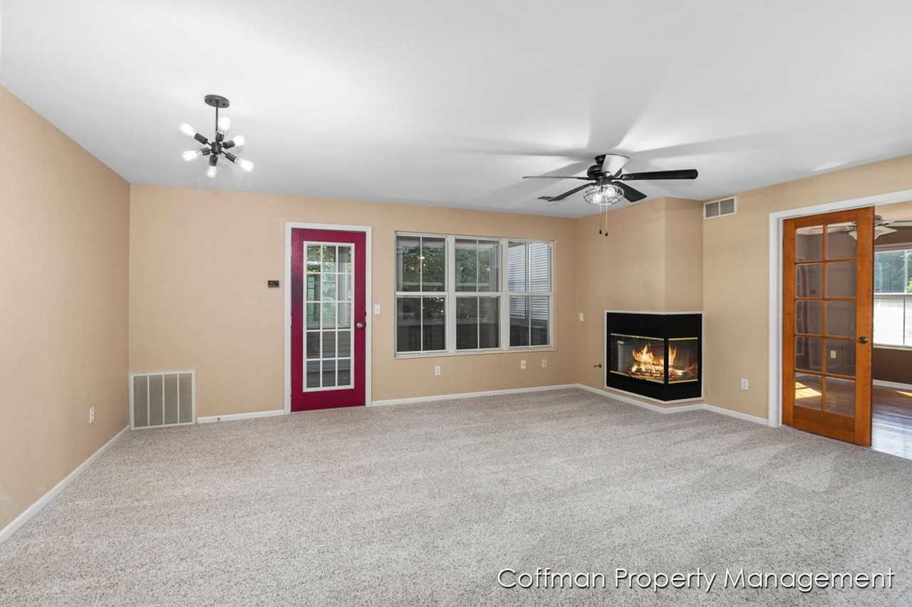 3364 Pine Meadow Dr Se #202 - Photo 3 of 17