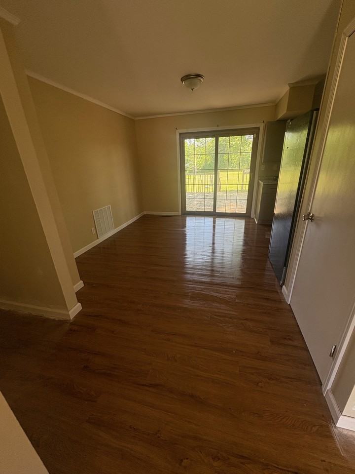 1800 Milford Ave #NA - Photo 3 of 11