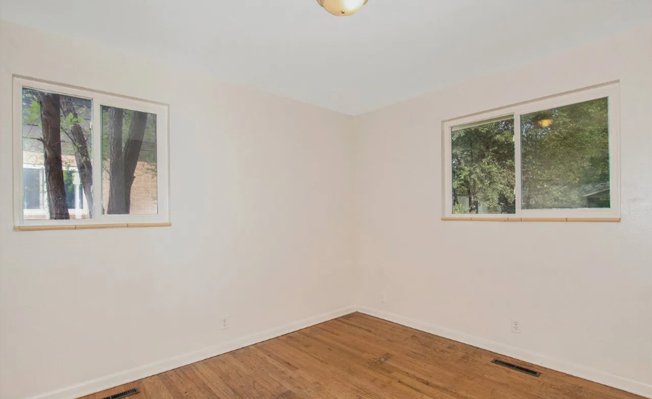 1920 Springfield Dr - Photo 7 of 24