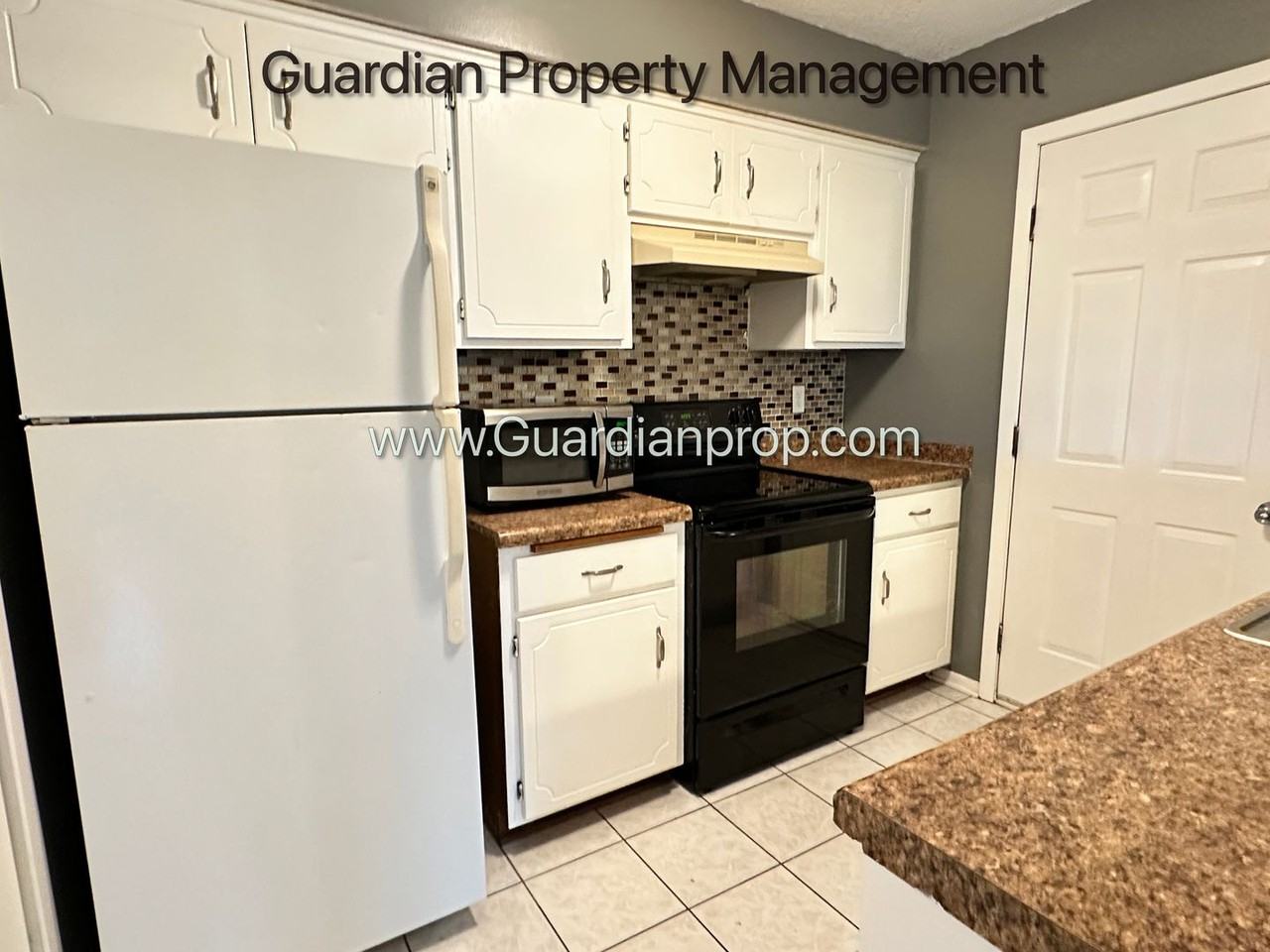 8411 Yates Ave N - Photo 2 of 19