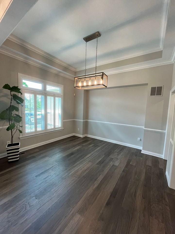 5789 Victoria Ct - Photo 3 of 50
