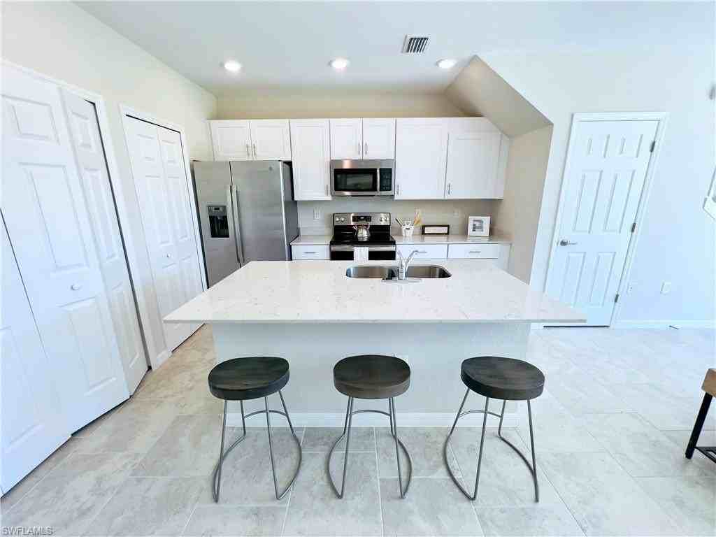 14297 Oviedo Pl #14297 - Photo 3 of 29