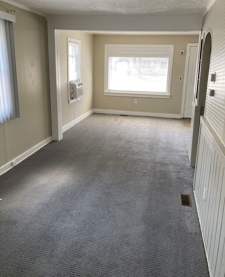 25322 Keeler - Photo 3 of 8