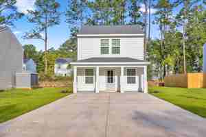 featured image of 13281 Kelly St