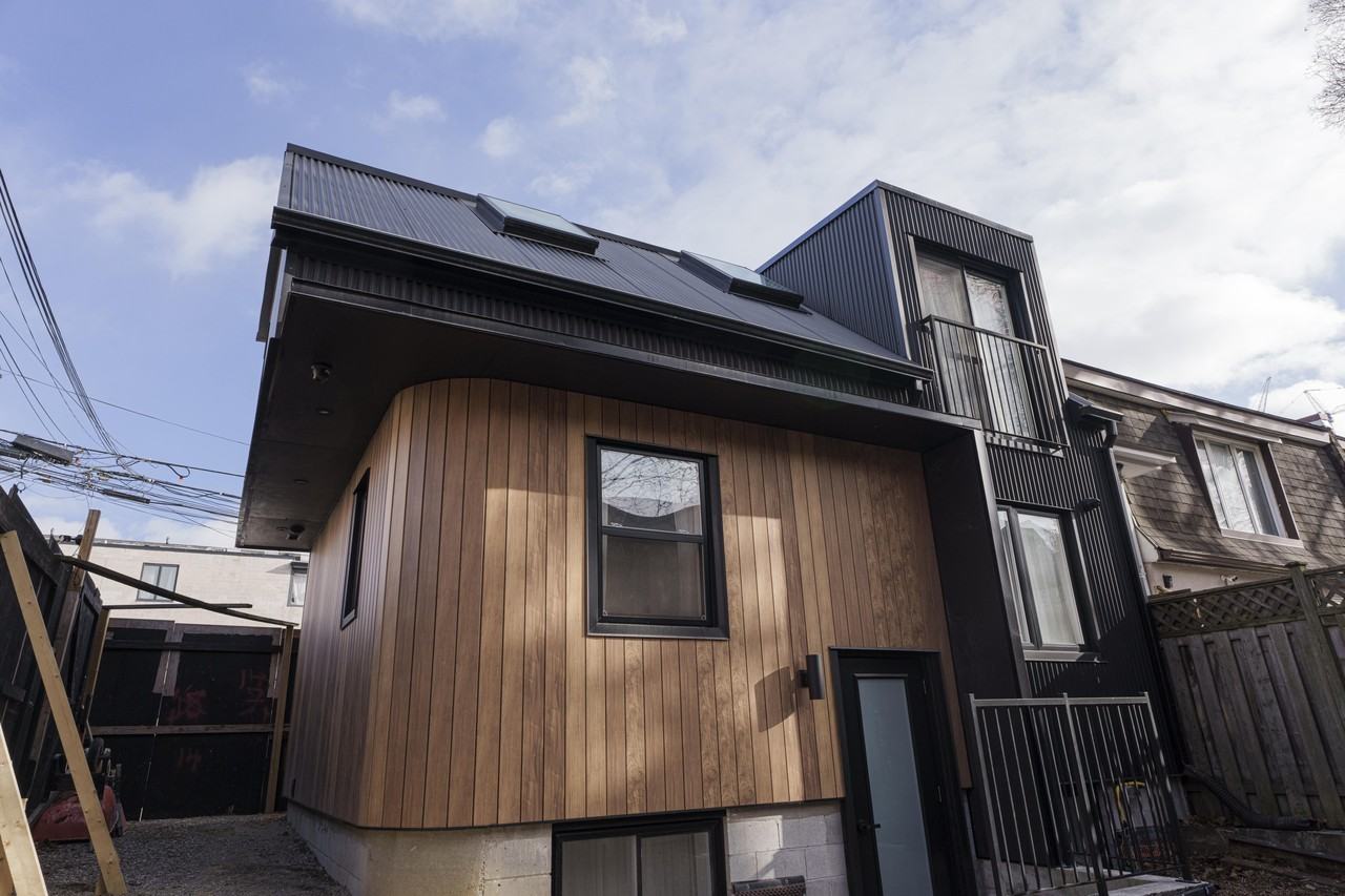 Berkeley St & Carlton St. - Photo 3 of 19